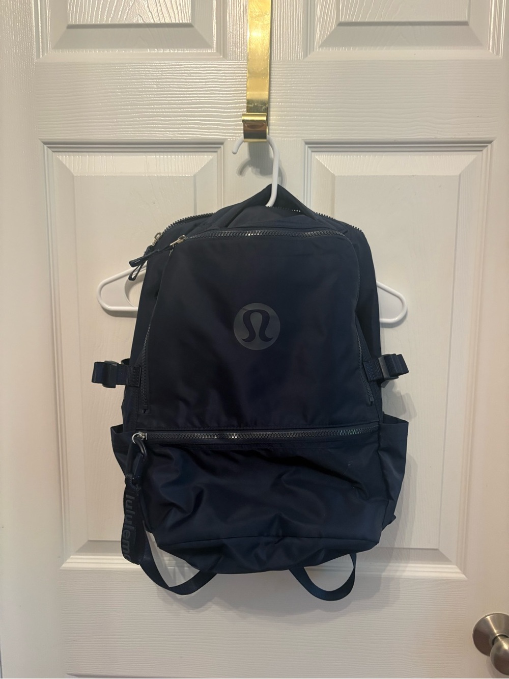 NWOT lululemon bookbag Navy